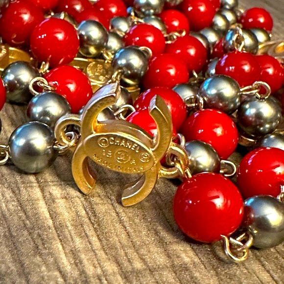 WOW POSHMARK - Authentic Chanel Superstar Red Silver Gold Iconic Necklace 52” - Picture 11 of 16